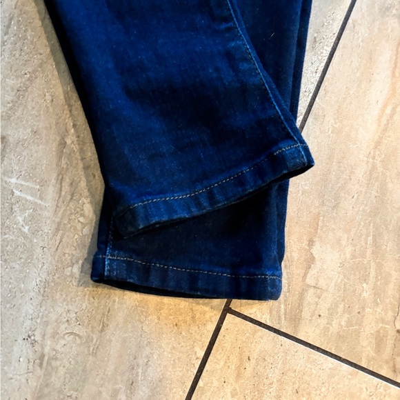 Joe’s Skinny Jeans - Picture 4 of 6